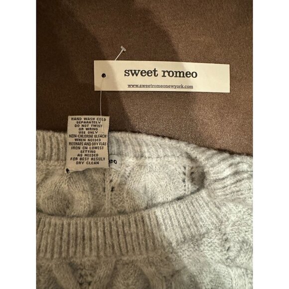 Sweet Romeo Bubble Knit Sweater NWT - Picture 6 of 6